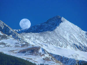 copper_moon_rise_4eb_web.JPG